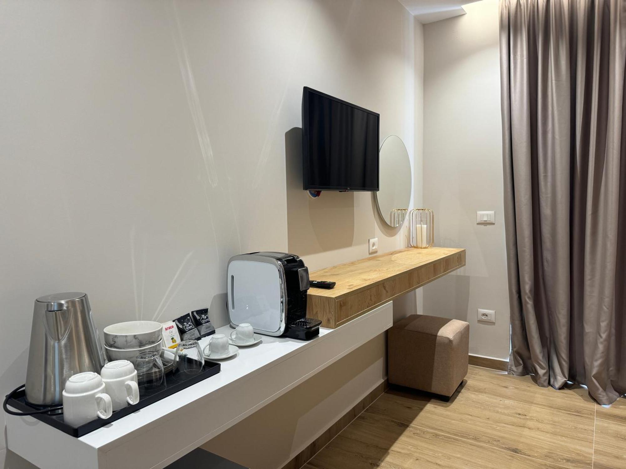 Ion Rooms ฮีมาเรอ ภายนอก รูปภาพ