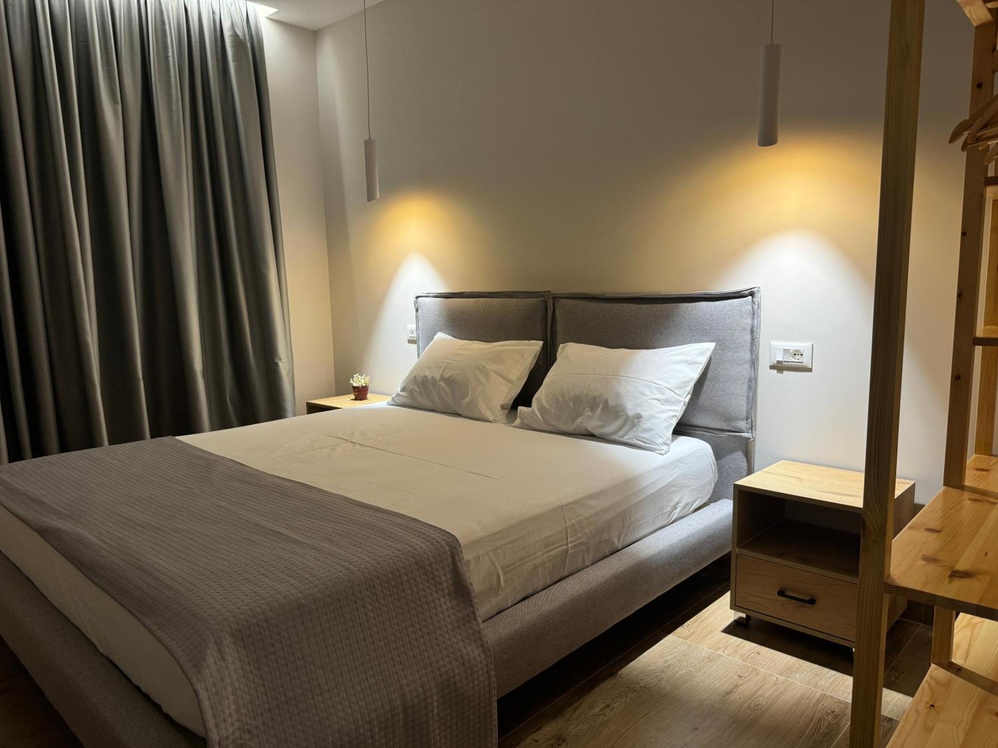 Ion Rooms ฮีมาเรอ ภายนอก รูปภาพ