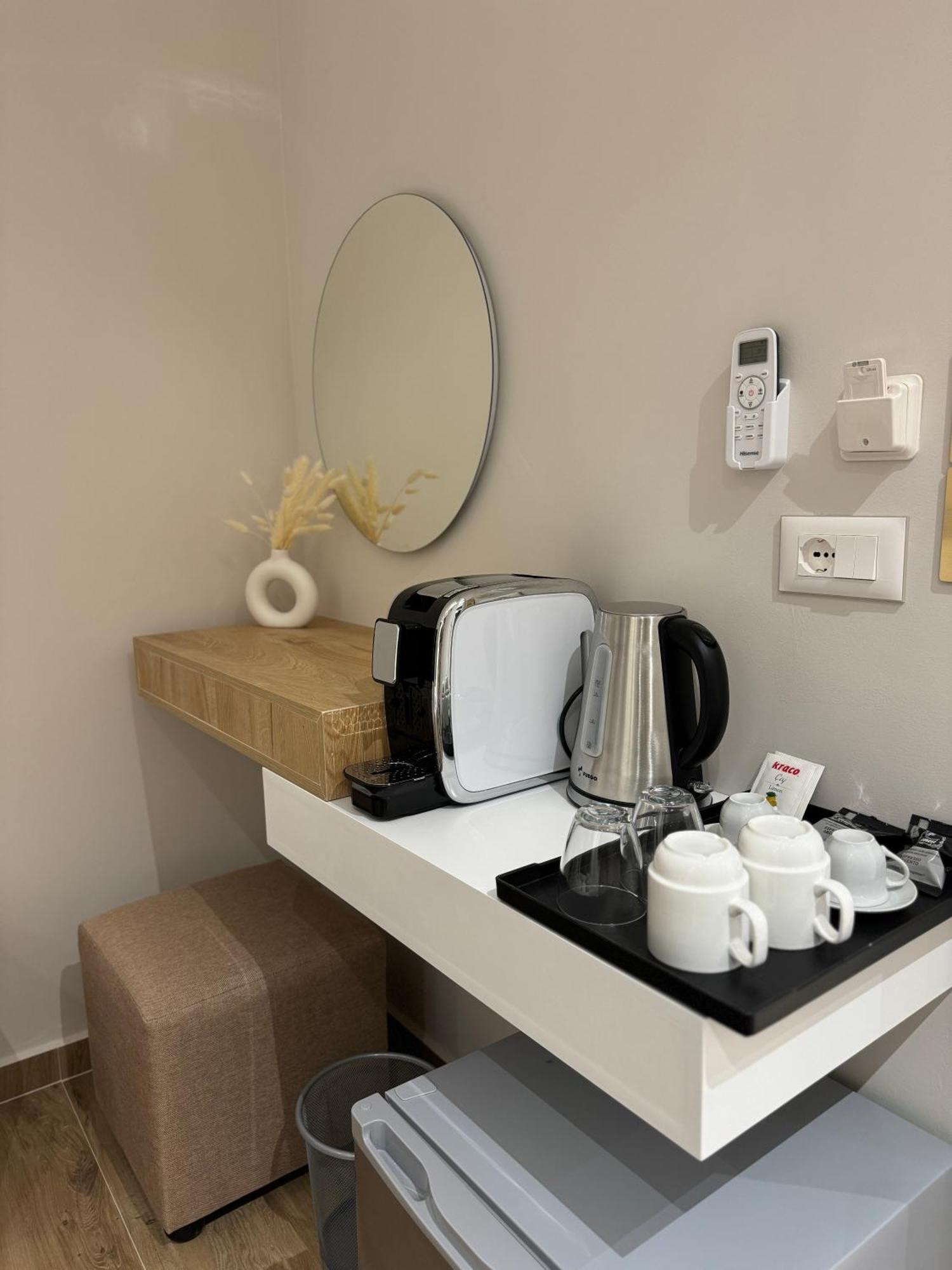 Ion Rooms ฮีมาเรอ ภายนอก รูปภาพ